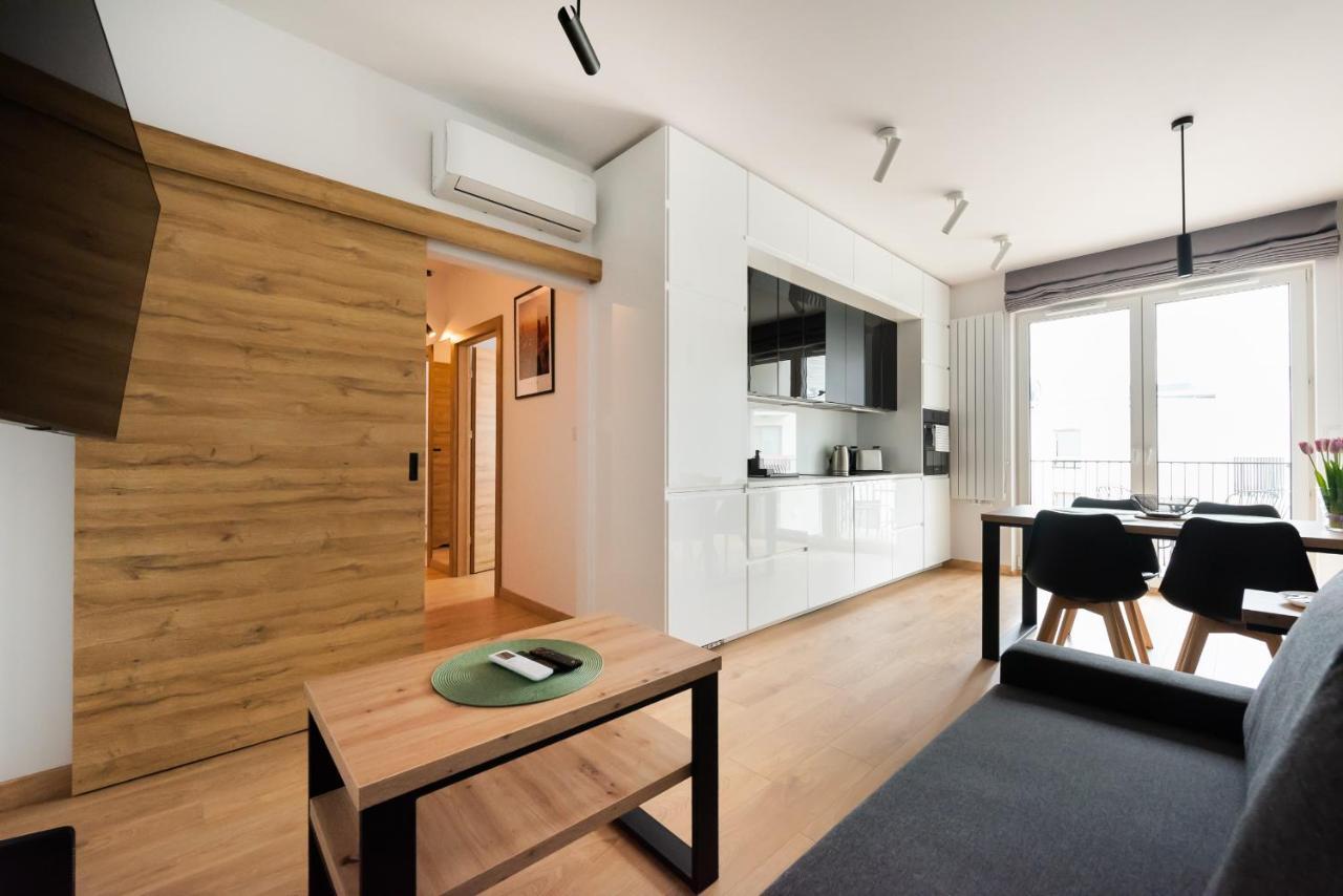 Wola Skwer Sunny Apartment 바르샤바 외부 사진