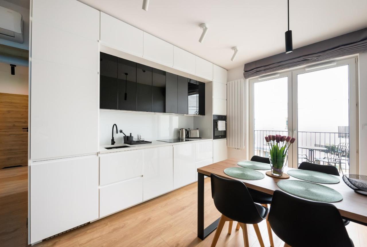 Wola Skwer Sunny Apartment 바르샤바 외부 사진