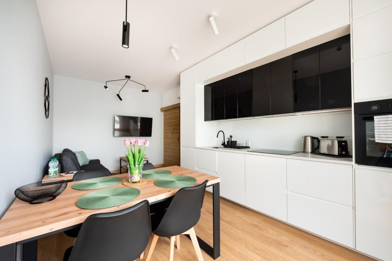Wola Skwer Sunny Apartment 바르샤바 외부 사진