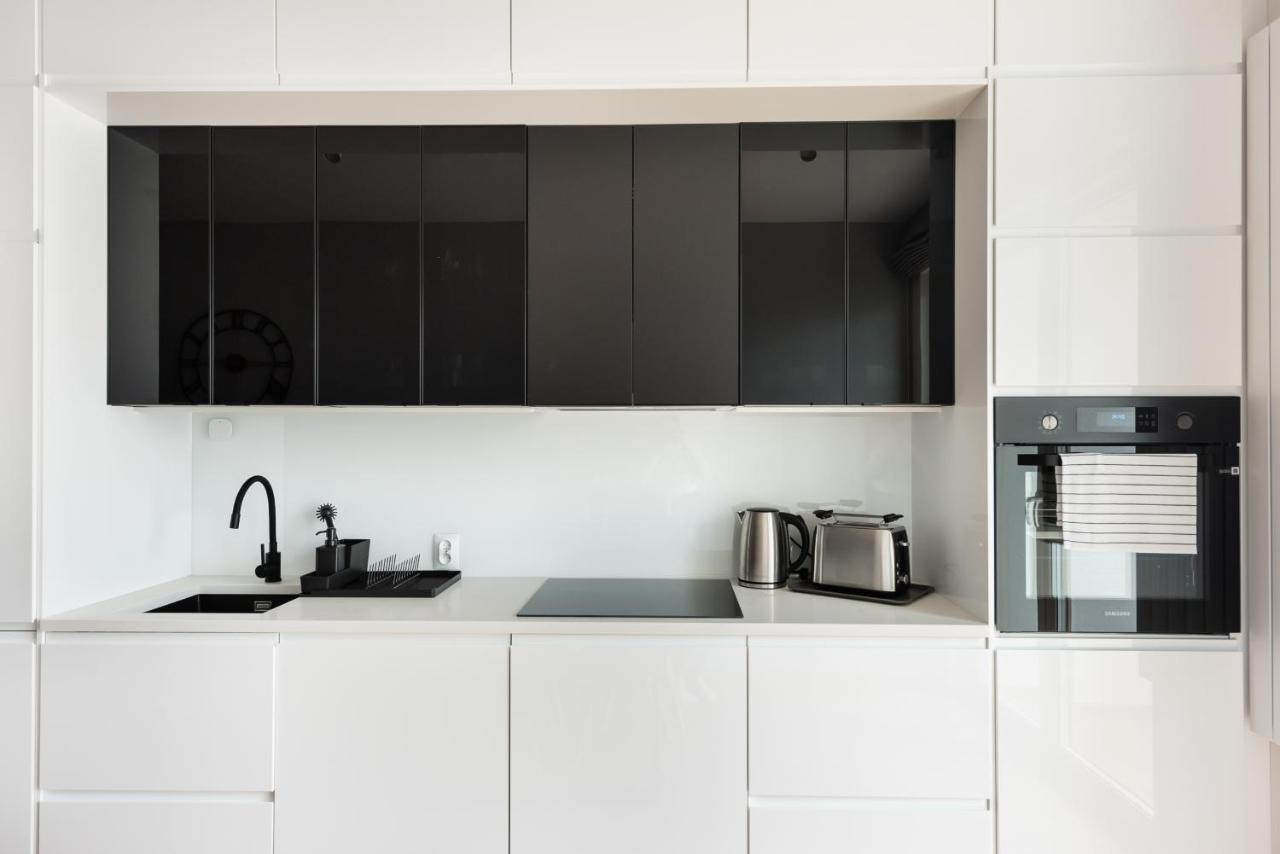 Wola Skwer Sunny Apartment 바르샤바 외부 사진